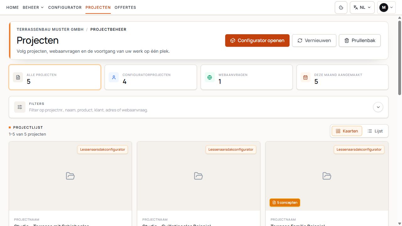 Projectbeheer met zoekfunctie, filters en kaarten van opgeslagen projecten.