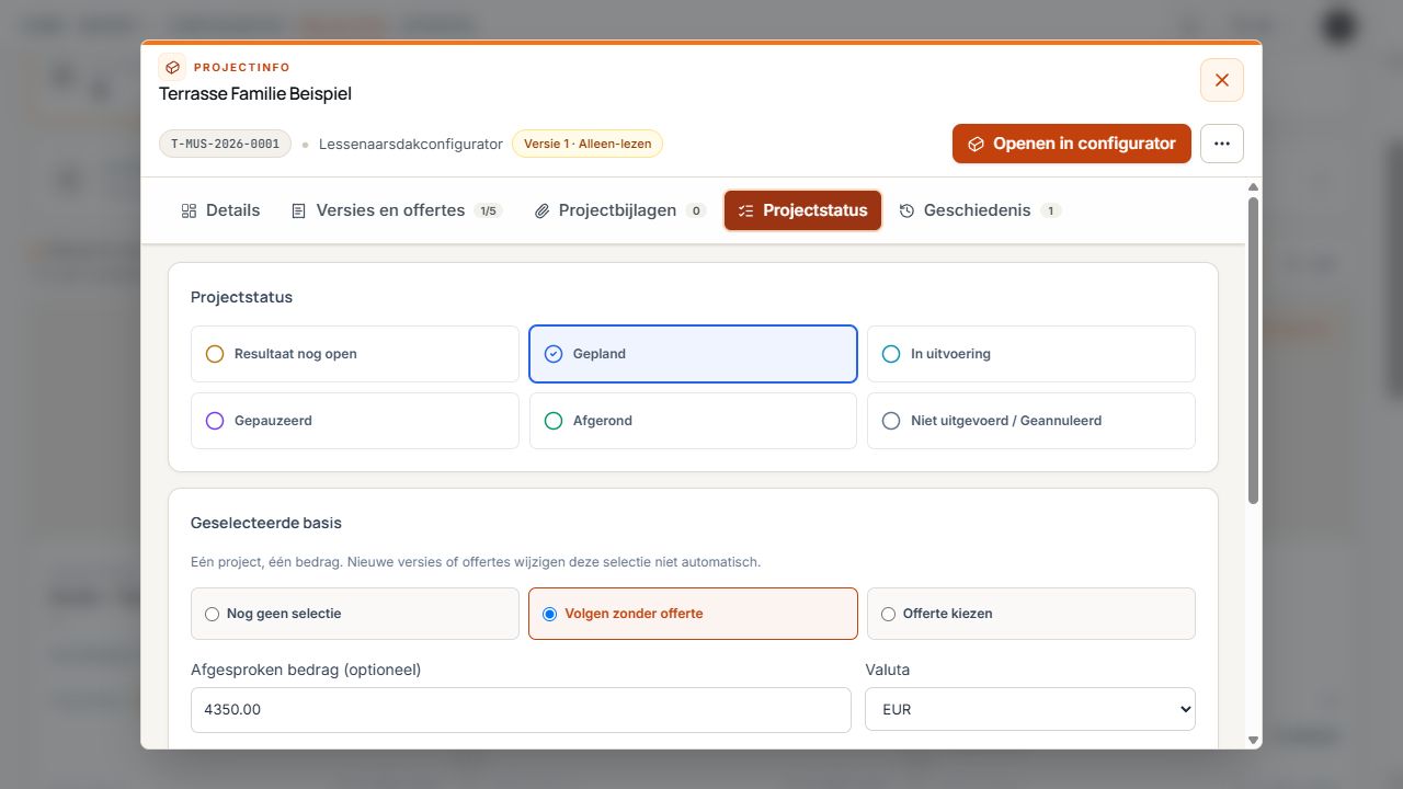 Projectstatus met bewerkingsstatus, geldige basis en overeengekomen bedrag met valuta.