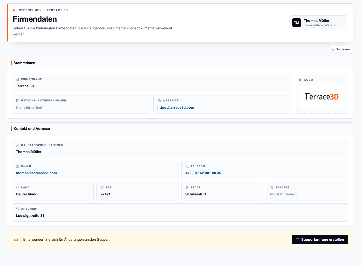 Screenshot der Firmendaten-Seite im Dashboard mit Stammdaten, Kontakt und Adresse.